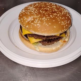 Doppio cheeseburger singolo