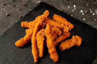 Гострі курячі стріпси (150г)