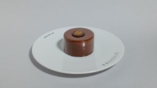 SACHER INDIVIDUAL