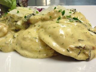 Ravioli de Vieira Y Langostinos