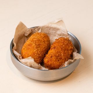 CROQUETAS CASERAS DE POLLO ASADO (2 und.)