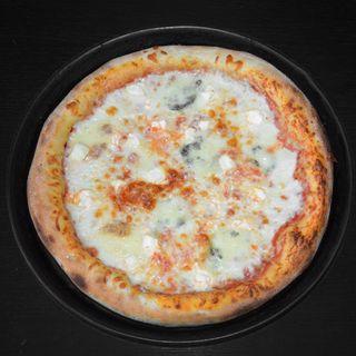 Pizza Quattro Formaggi