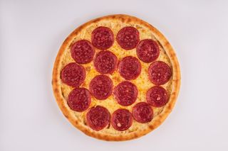 Пицца пепперони (500г)