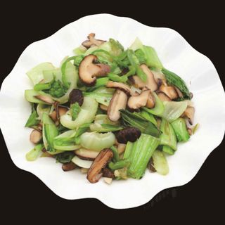 47. Pak Choi saltato con funghi cinese 