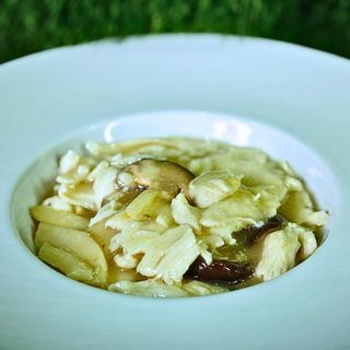 Pollo bambù e funghi