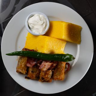 SARMALE CU MAMALIGUTA