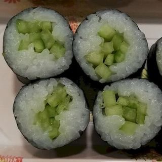 Pepino Maki ( Hosomaki )
