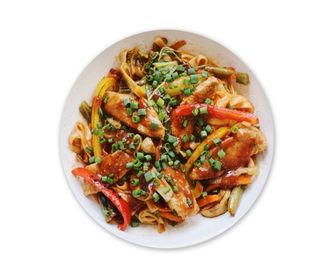 Локшина зі свининою