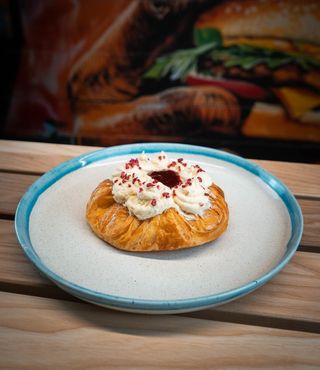 Даніш "Кокос-малина"