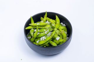 Едамаме с морска сол