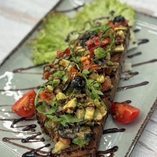 Тост гуакамоле