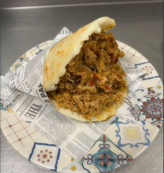 Arepa De Pollo