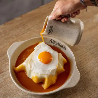 Francesinha de Atum