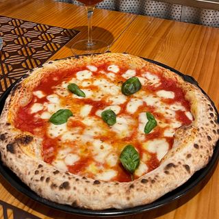 Pizza margherita  (33 cm.)