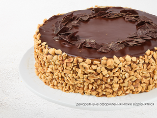 Торт арахісово-карамельний цілий