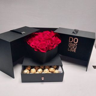 Flower Box Voliš li me