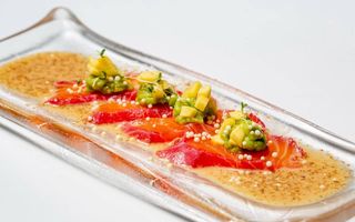 Carpaccio salmon rose