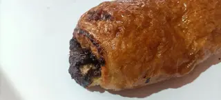 Napolitana Rellena De Chocolate