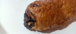 Napolitana Rellena De Chocolate