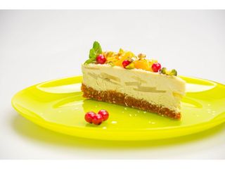 Tort cu pere, banane și ananas, raw, fără gluten