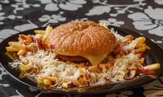 Burger Junior + Patatas + cocacola lata