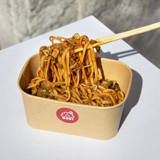 Zha Jiang Mian di carne