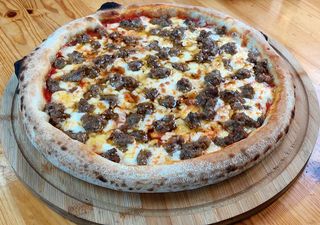 იმერული კუპატის პიცა 8 ნაჭრიანი