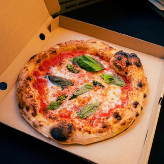 Pizza Clásica Margherita (33 Cm.)