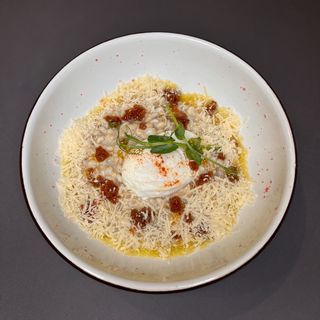 Вівсянка з яйцем пашот (270г)