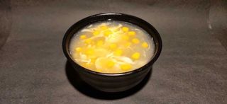 22. Zuppa di pollo e mais