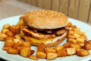 Pileći burger