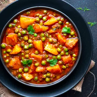 Aloo Matar 