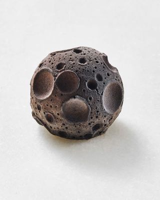 Dark moon (Individual)