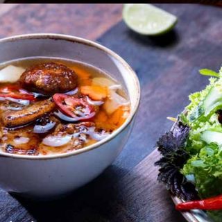 Bún chả thịt nướng