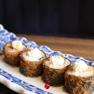 Sushi Frito Salmão