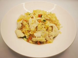 Riso saltato con pollo