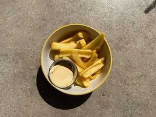 Картопляні діпи з соусом Чедер (230г)