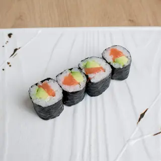 9. Maki Salmón Y Aguacate (4 Uds.)