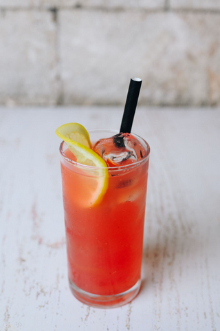 Small Strawberry Lemonade.