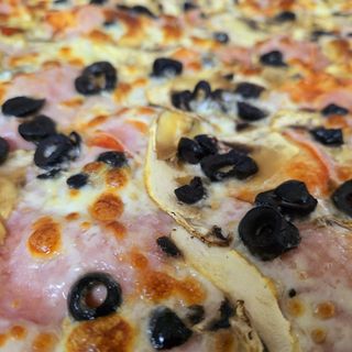 Pizza Prosciutto e Funghi Ø32 cm