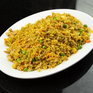23. Arroz Frito Con Curry