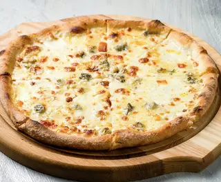 Pizza 3 Formaggi (33 Cm.)