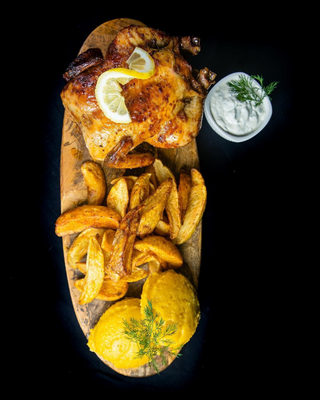 Meniu pui intreg la rotisor