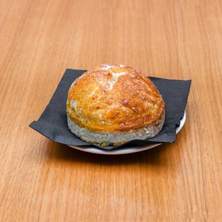 Apple Pie con Gelato alla Vaniglia e Caramello