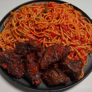 Pan-Fried Beef With Spaghetti