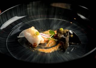 Ravioli salmone e wasabi - 2 pezzi