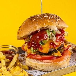 CHEESEBURGER