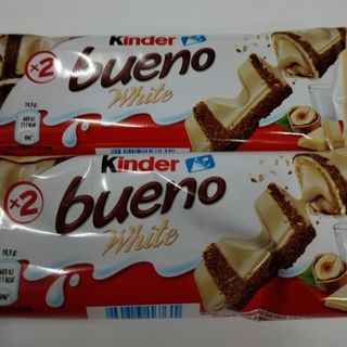 KINDER BUENO BLANCO