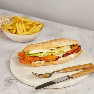 The Solo Hustle (Menú Bocadillo)
