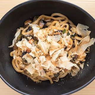 Udon verdure e gamberi